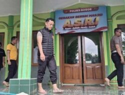 Polres Bogor Bersihkan dan Pasang CCTV di 36 Masjid Sambut Ramadan