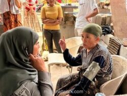 Polres Bogor Buka Pos Kesehatan Tangani Warga Terdampak Banjir Babakan Madang