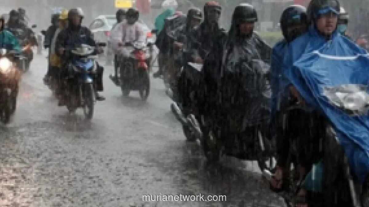 BMKG Waspadakan Potensi Hujan Lebat di Sejumlah Wilayah Akibat Bibit Siklon Tropis