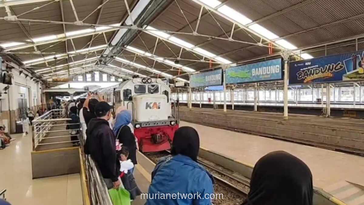 Lebih dari Setengah Tiket Kereta Libur Imlek 2026 dari Bandung Ludes, KAI Tambah Layanan
