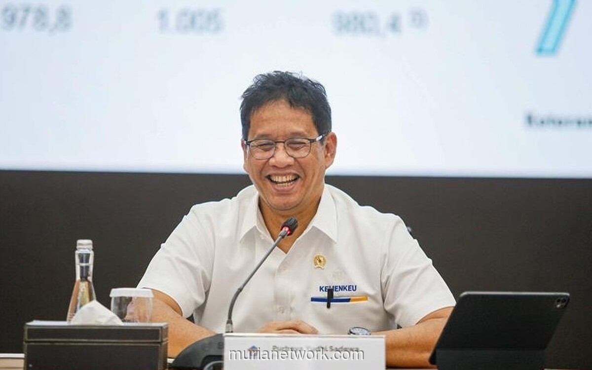 Menteri Keuangan Targetkan Tax Ratio Naik ke 11-12 Persen pada 2026