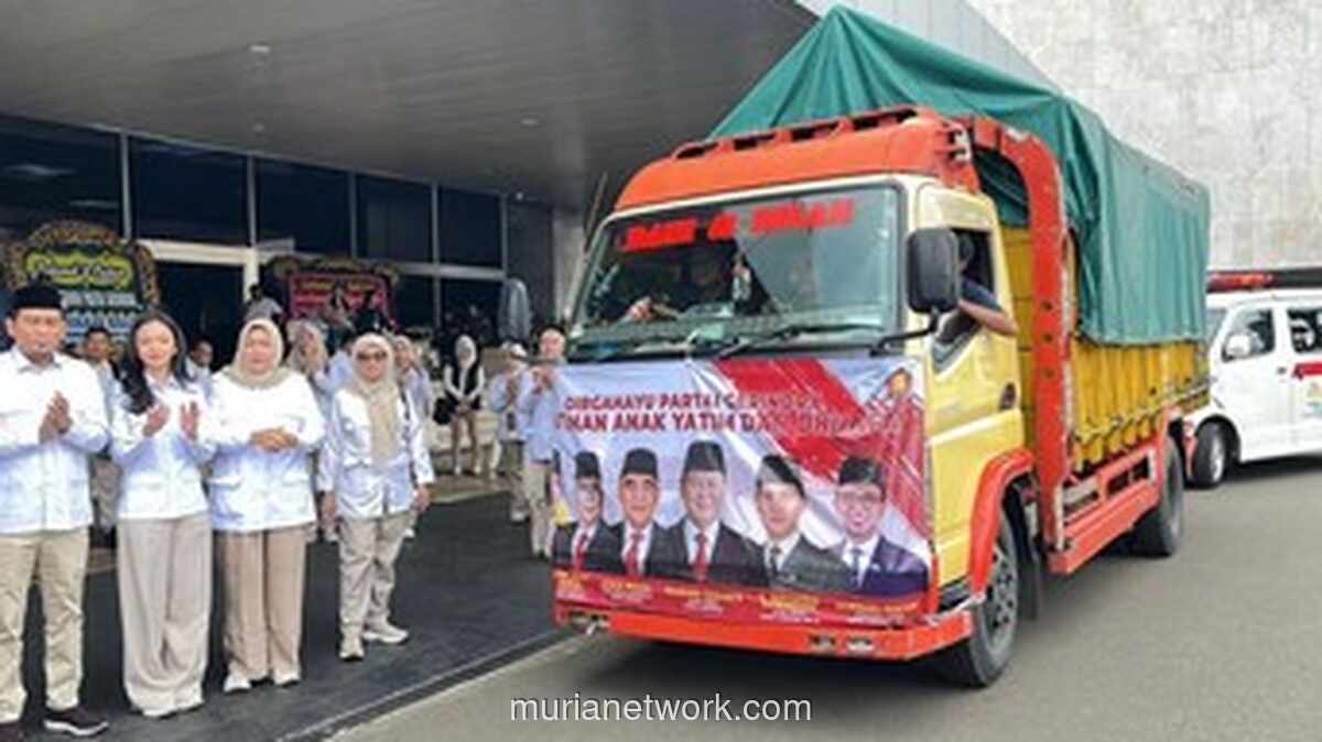 Gerindra Bagikan Ribuan Sembako dan Bibit Pohon untuk Peringati HUT ke-18