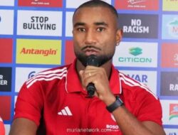 Yuran Fernandes Hadapi Mantan Mentor Bernardo Tavares di Duel Panas Persebaya vs PSM