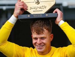 Persib Dikabarkan Intip Kiper Belanda Ronald Koeman Jr.