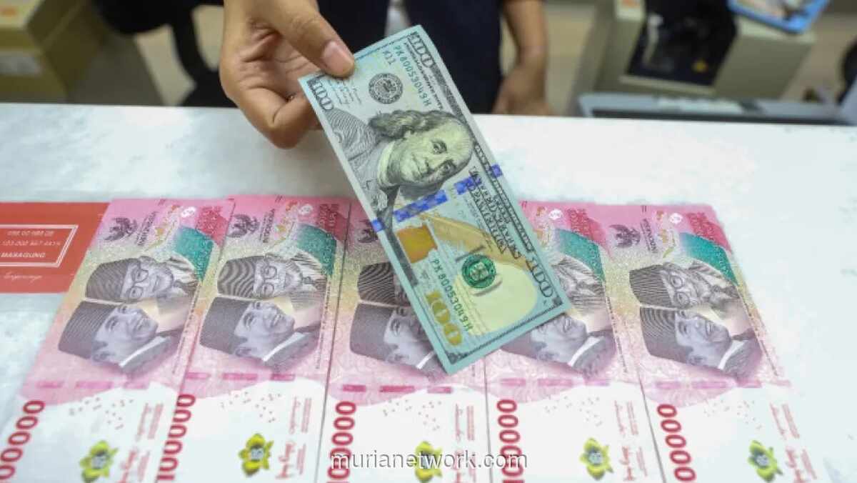 Rupiah Melemah Tipis ke Rp16.836, Ikuti Tren Lesu Mata Uang Asia