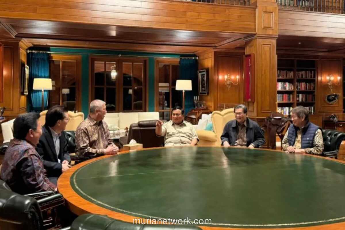 Prabowo Gelar Pertemuan Strategis dengan Pengusaha, Bahas Kolaborasi untuk Daya Saing Nasional