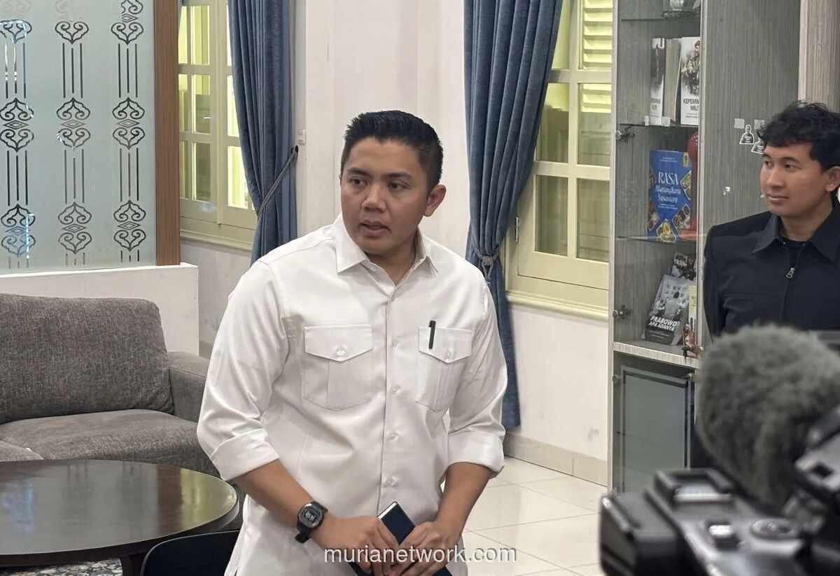 Sekretaris Kabinet Bantah Isu Pengabaian Guru, Sebut Insentif dan Tunjangan Naik