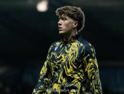 Oxford United Terperosok ke Dasar Klasemen Usai Dibantai Norwich 0-3