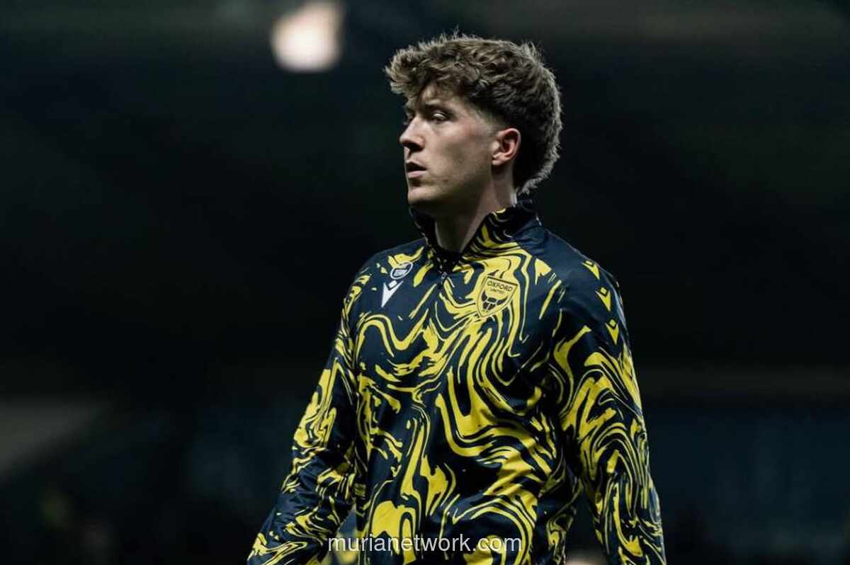 Oxford United Terperosok ke Dasar Klasemen Usai Dibantai Norwich 0-3