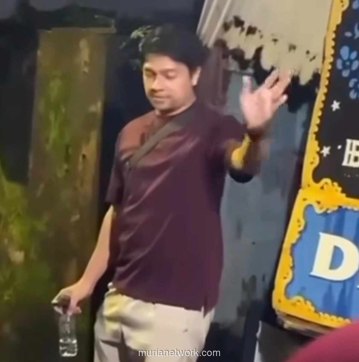 Deva Mahenra Pulang ke Makassar untuk Antar Nenek ke Peristirahatan Terakhir