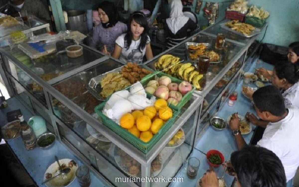 Wamenag Tegaskan Tidak Ada Sweeping, Serukan Saling Hormati Saat Ramadan