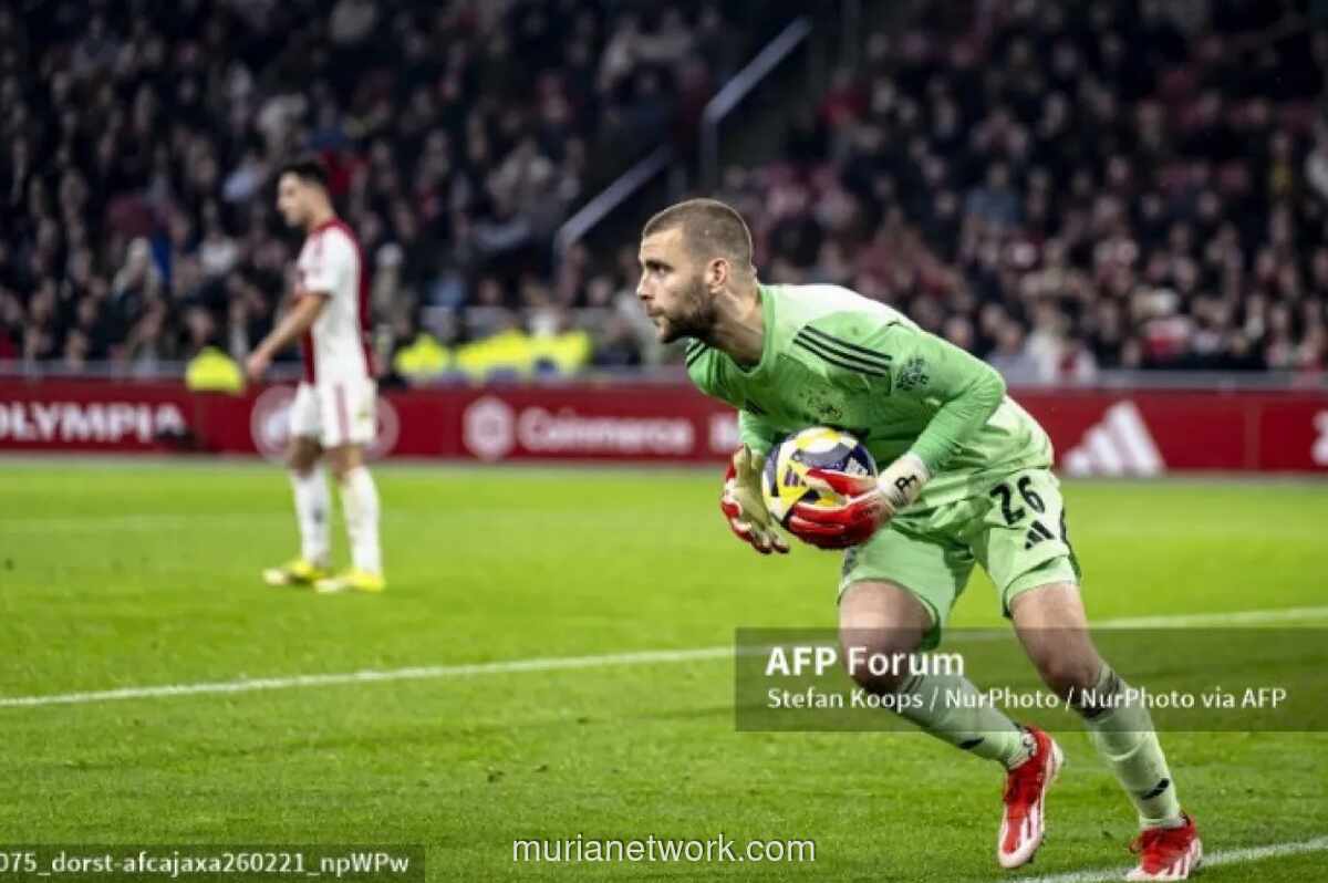 Debut Maarten Paes Bantu Ajax Raih Imbang Lawan NEC Nijmegen