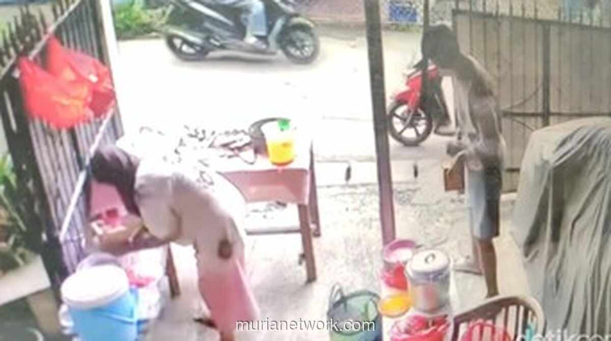 Nenek Penjual Nasi Uduk di Bekasi Rugi Rp 700 Ribu Usai Dicuri Pelaku yang Terekam Kamera