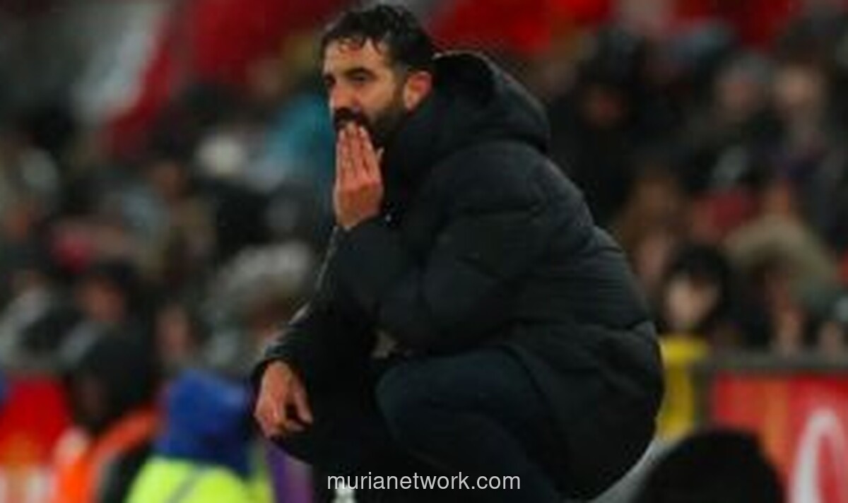 Gary Neville Soroti Kesalahan Fatal Amorim: Hancurkan Kobbie Mainoo