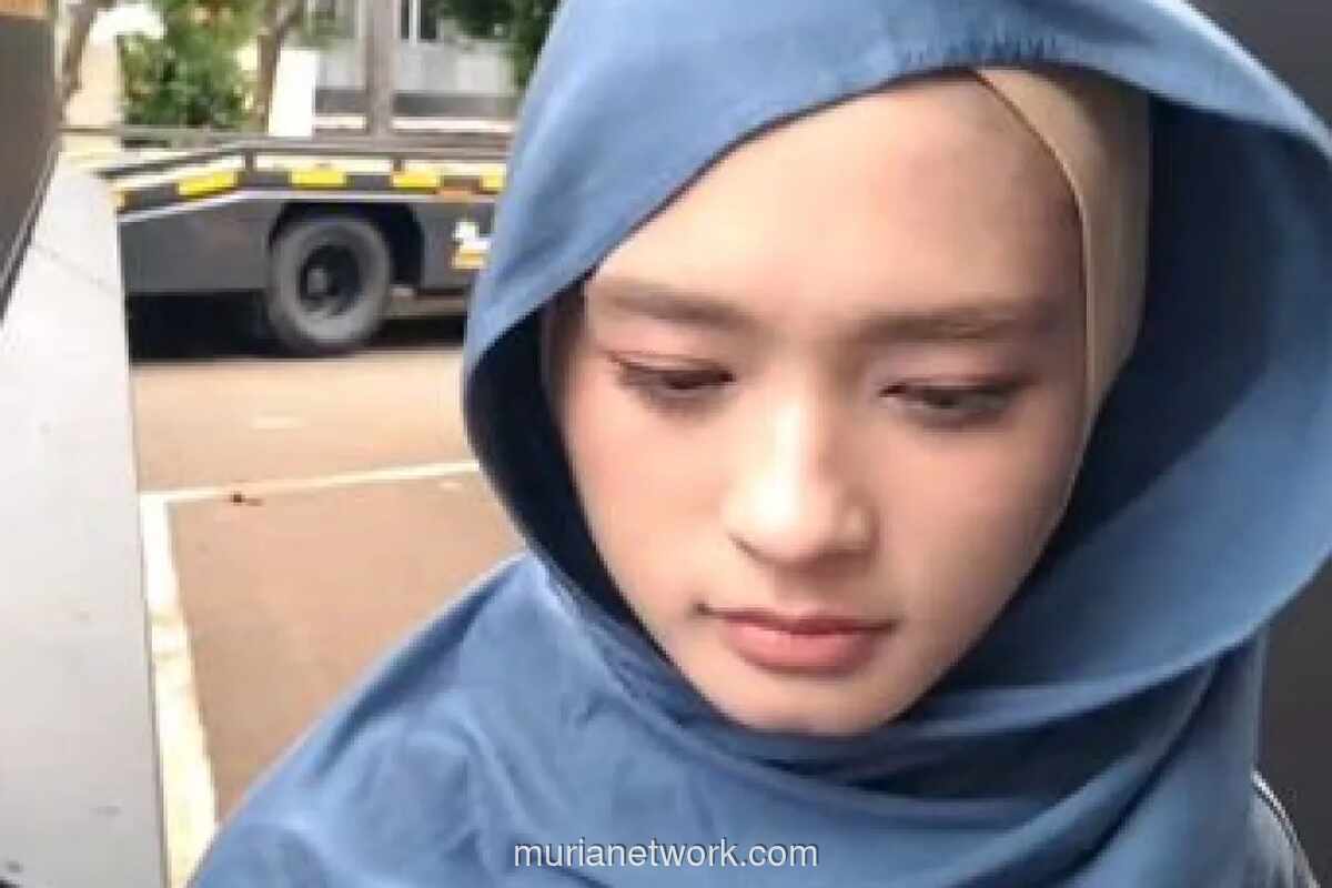 Inara Rusli Antar-Jemput Anak-anak ke Pernikahan Virgoun