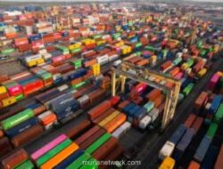 Trump Naikkan Tarif Impor ke 15% Usai Kalah di Mahkamah Agung