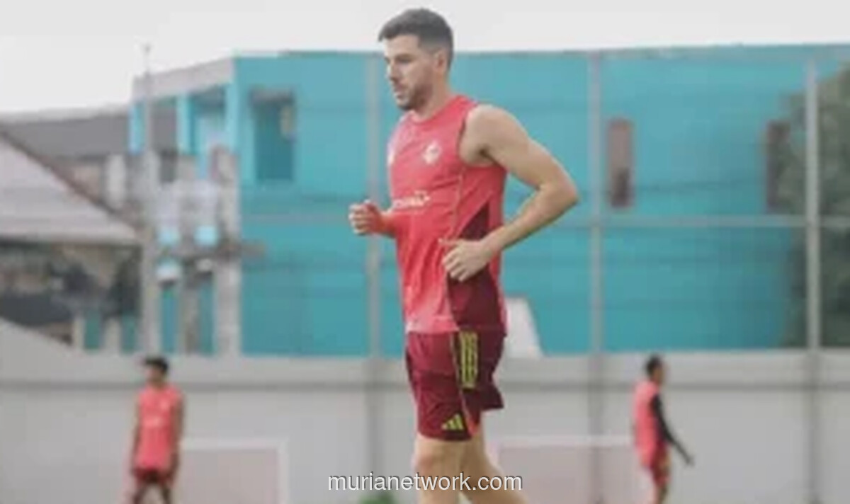 Debut Berat Dusan Lagator: Bek Termahal PSM Hadapi Ujian Alex Martin