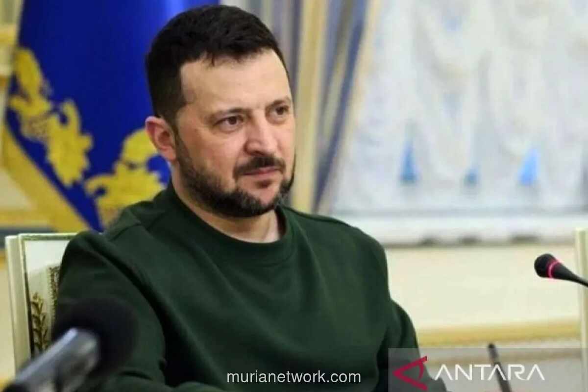 Zelenskyy Bantah Tawaran Senjata Nuklir dari Inggris dan Prancis