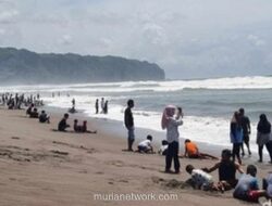 Dispar Bantul Tegaskan Pengambilan Foto di Pantai Parangtritis Boleh, Kecuali untuk Komersial
