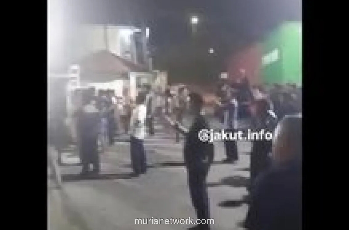 Sopir Truk Kontainer Unjuk Rasa di Cakung, Protes Antrean Bongkar Muat Berjam-jam