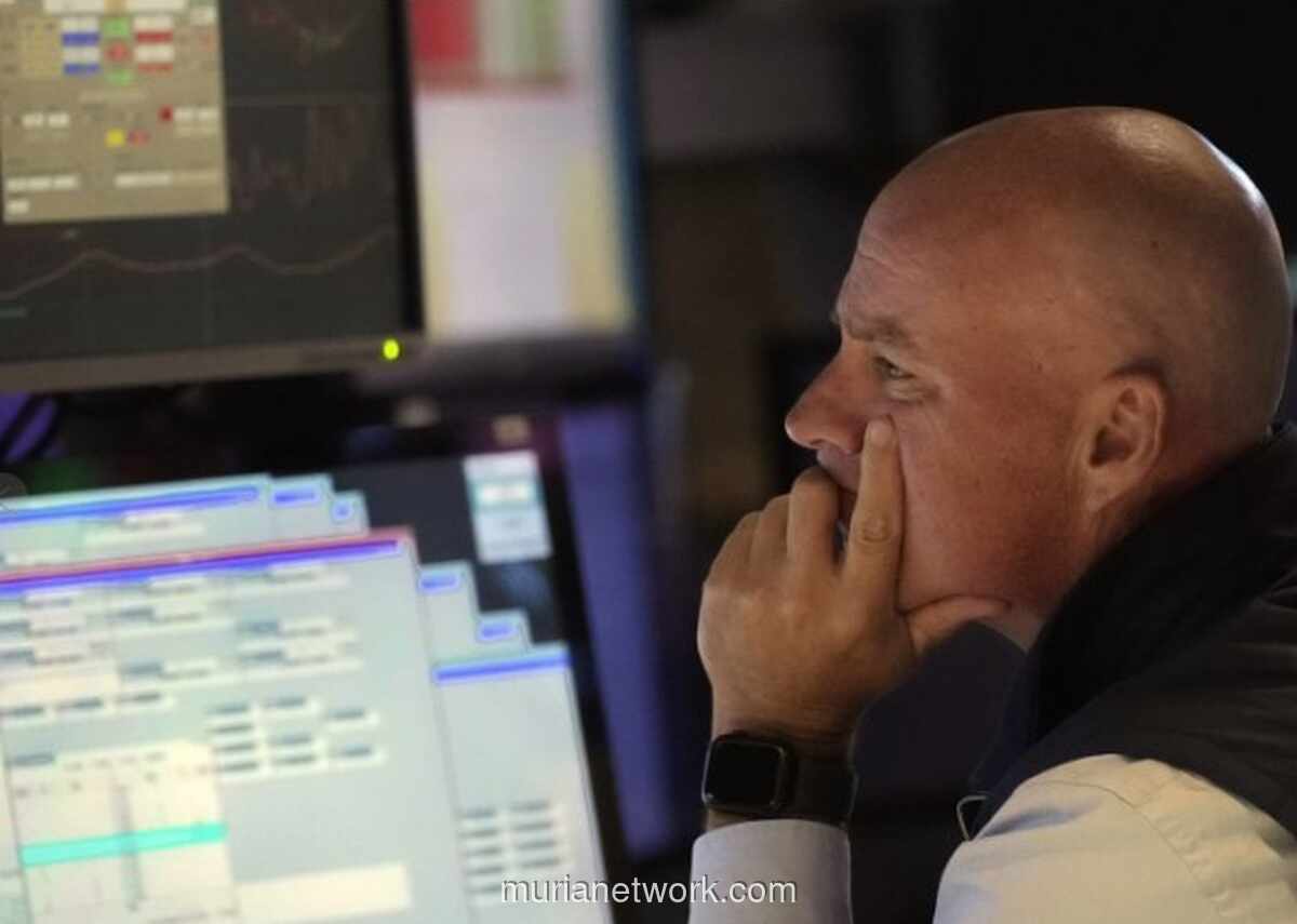 Wall Street Ditutup Merah Pekan Ini, Indeks AS Catat Penurunan Bulanan Terburuk