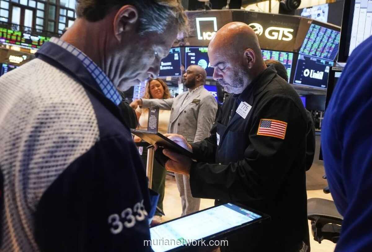 Wall Street Berakhir Merah Usai Data Ketenagakerjaan AS Kuat Picu Kekhawatiran Suku Bunga