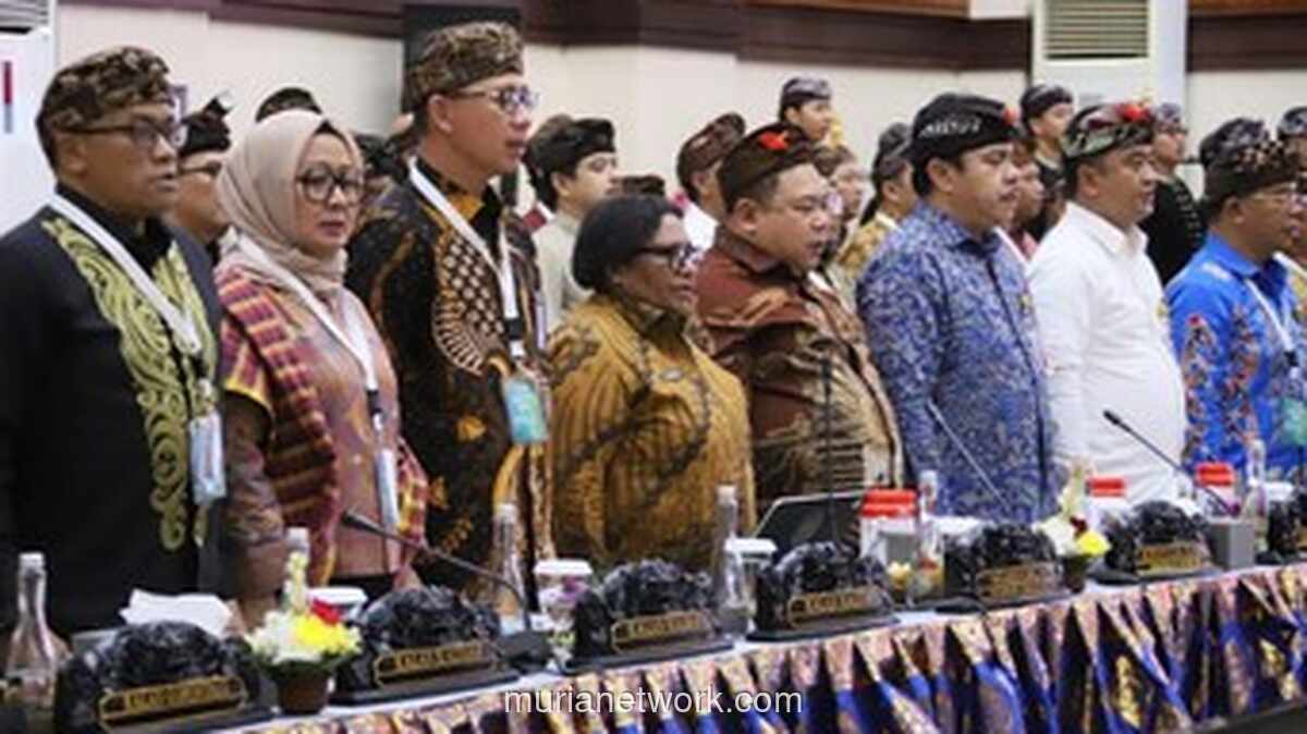 Wamen Dalam Negeri Dorong Kolaborasi Pemda dan BPK untuk Audit LKPD 2025