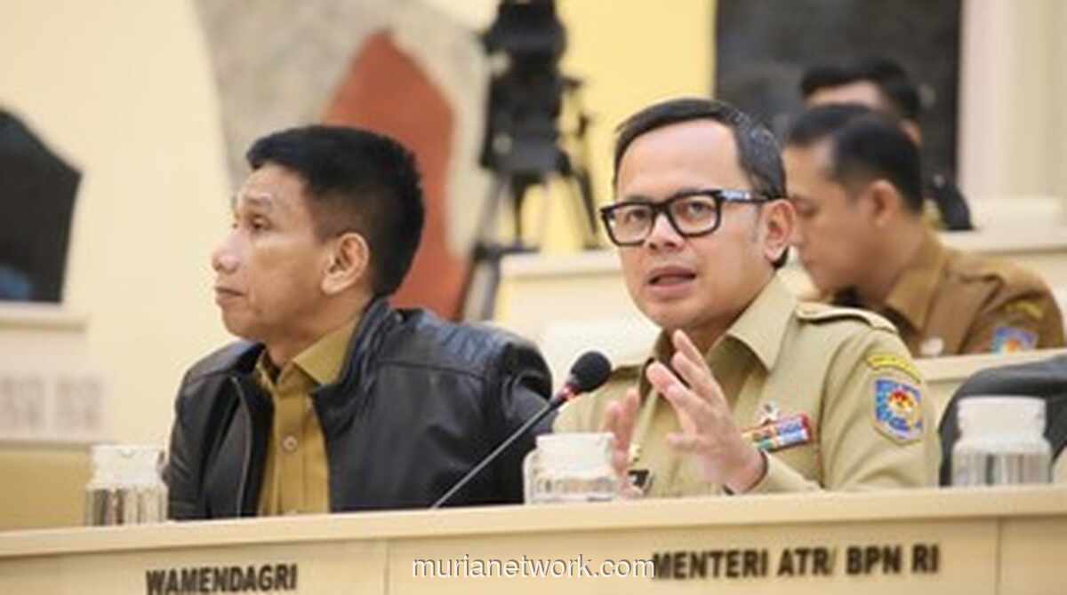 Wamendagri Minta Gubernur Kaltim Kaji Ulang Anggaran Mobil Dinas Rp8,5 Miliar