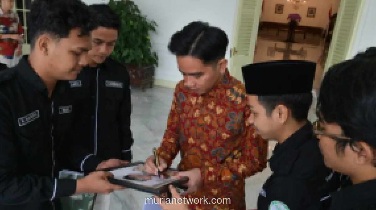 Gibran Ingatkan Pemerataan Guru Jadi Fondasi Transformasi Digital