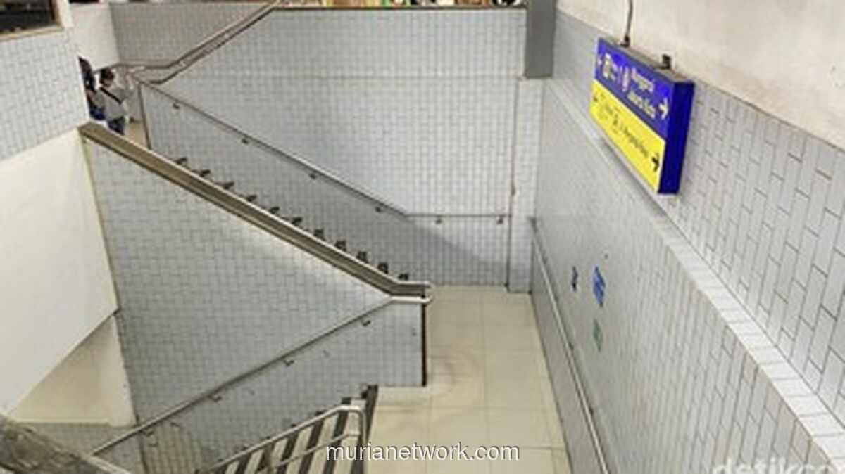 Stasiun Depok Baru Dinilai Tidak Aksesibel, Warga Keluhkan Ketiadaan Lift untuk Pindah Peron
