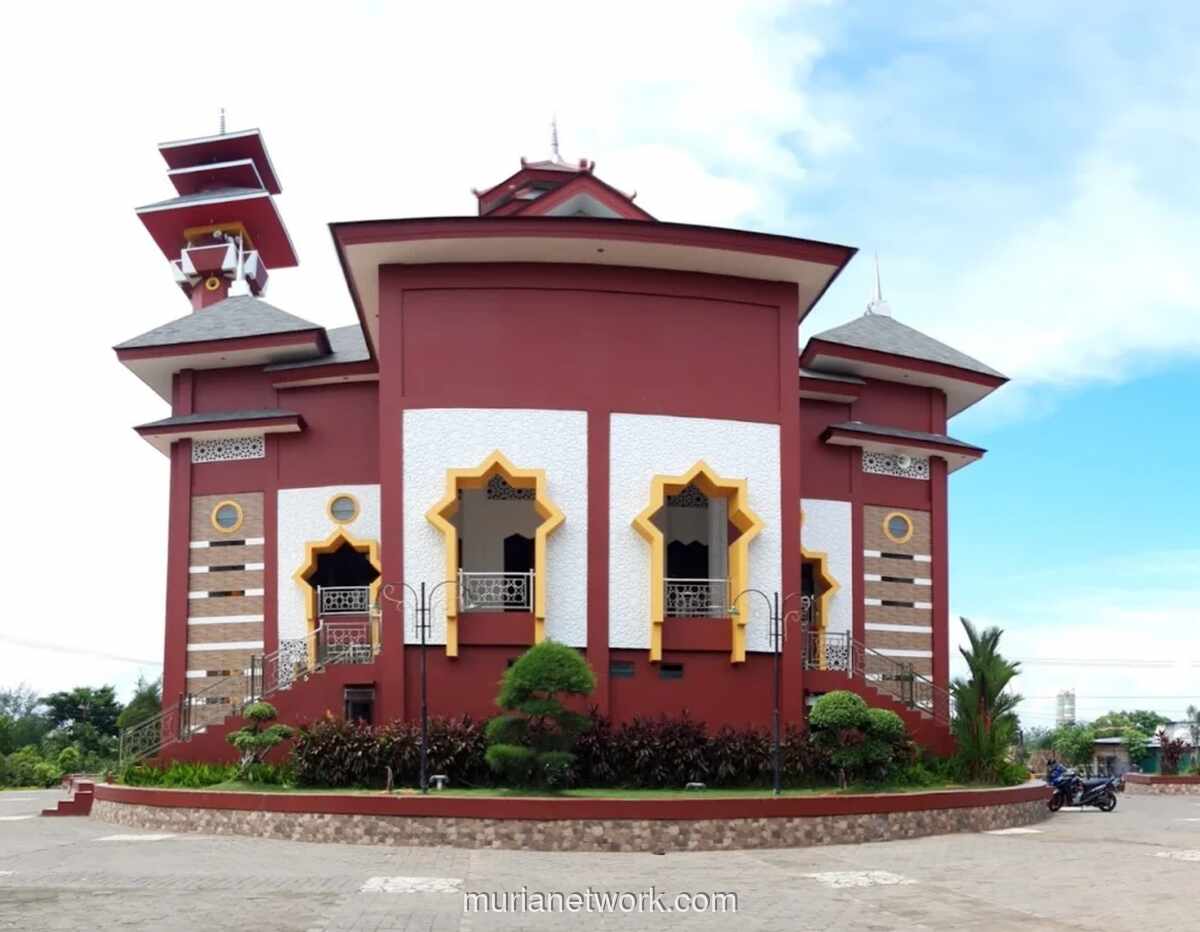 Makassar Tawarkan Wisata Religi Melalui Masjid-Masjid Ikoniknya