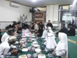 Brimob Polda Metro Jaya Santuni Anak Yatim dan Bagikan Takjil di Ramadan