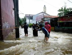 11 Titik Genangan Lumpuhkan Sejumlah Ruas Jalan di Jakarta