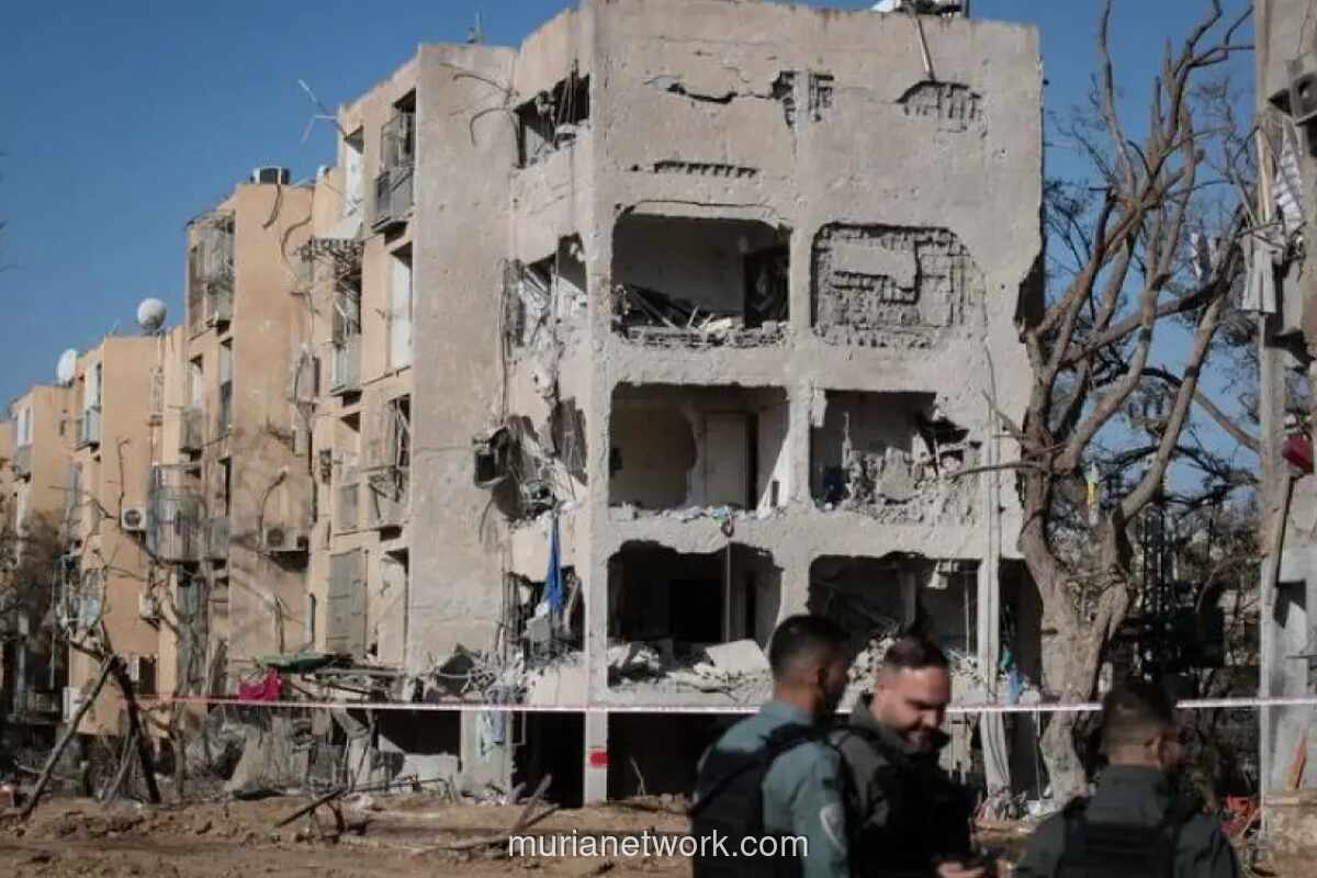 Serangan Rudal Iran Lukai 175 Warga di Kota Arad dan Dimona Israel