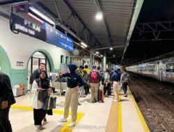 Tiket Mudik Lebaran KAI Terjual 2,1 Juta, Masih Tersedia 2,3 Juta Kursi