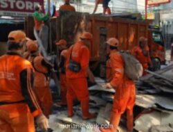 Pemkot Jakpus Bongkar 31 Bangunan Liar di Belakang Plaza Indonesia Tanpa Relokasi