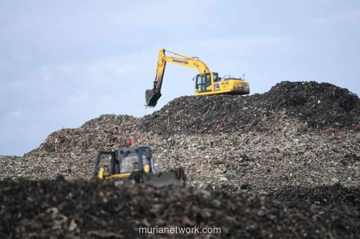 Menteri LHK Panggil Pengelola TPST Bantargebang Usai Longsor Tewaskan 4 Orang