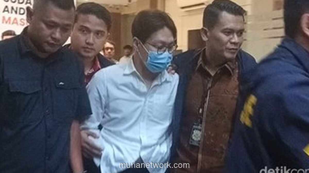 Dokter Richard Lee Ditahan Usai Bolos Pemeriksaan Demi Live TikTok