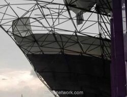 Angin Puting Beliung Rusak Stadion Persita dan Lukai Warga di Tangerang