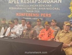 Menko Polkam Pimpin Apel Kesiapsiagaan Karhutla Nasional 2026 di Riau