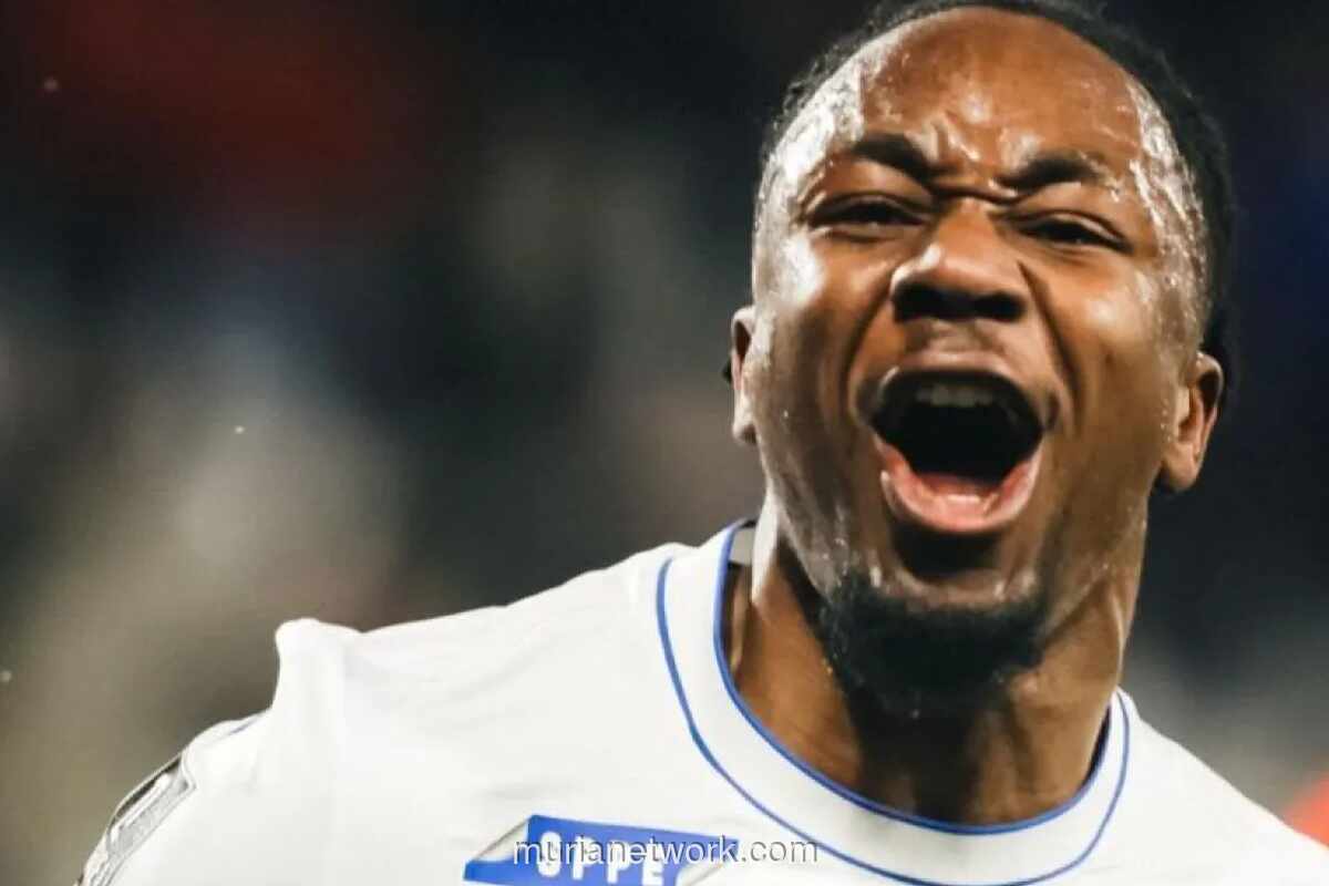 Auxerre Tumbangkan Brest 3-0 Meski Bermain 10 Orang Sejak Menit Keenam