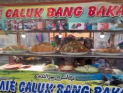 Pasar Takjil Gampong Baro Ramai Setiap Sore Ramadan di Banda Aceh