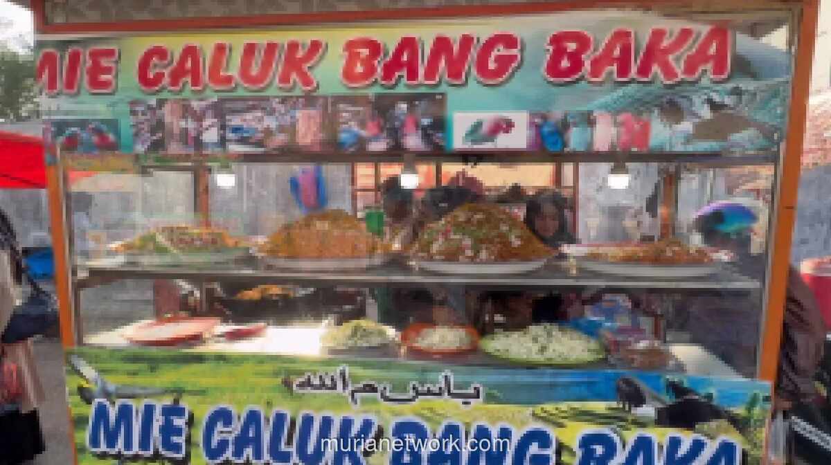 Pasar Takjil Gampong Baro Ramai Setiap Sore Ramadan di Banda Aceh