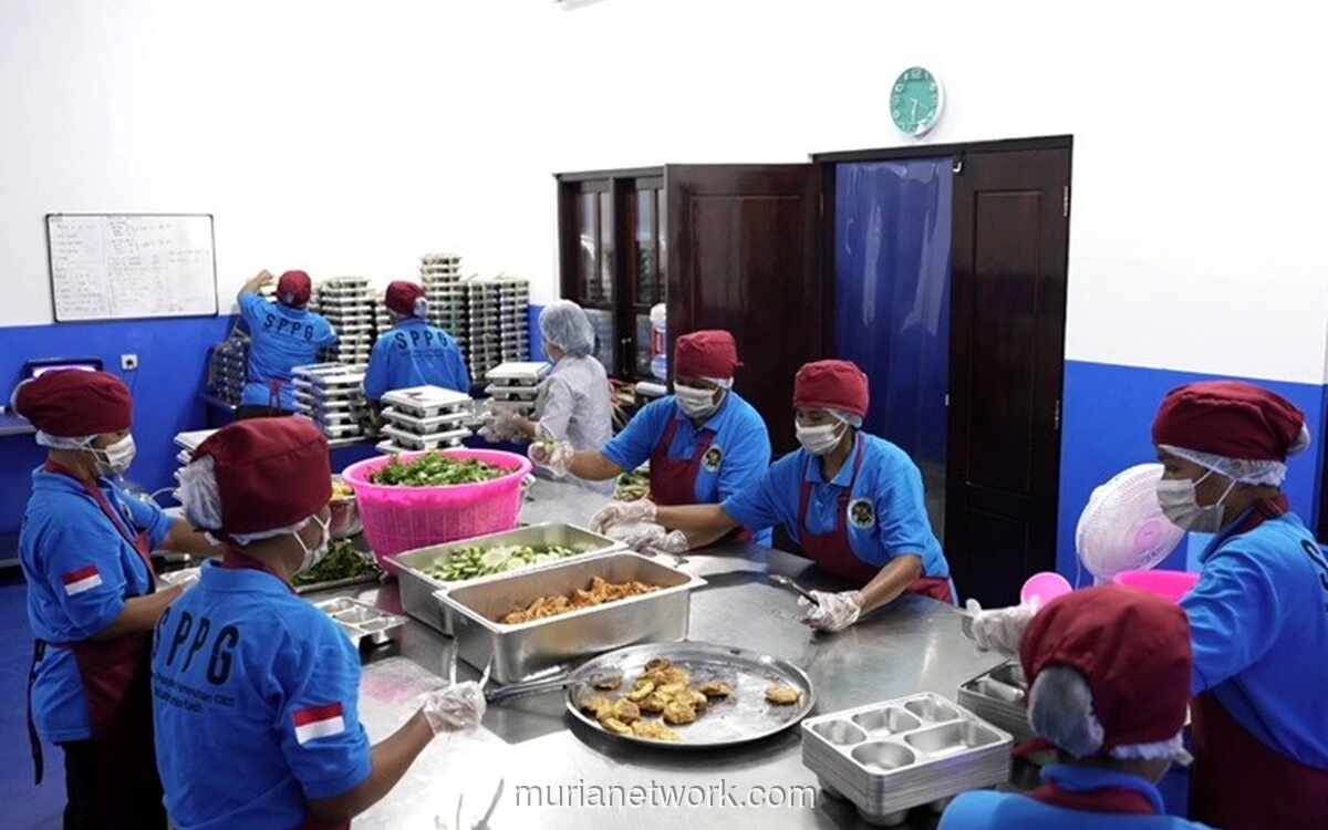 BGN Tangguhkan 492 Dapur Makanan Gratis di Sumatera karena Tak Miliki Sertifikat Higiene