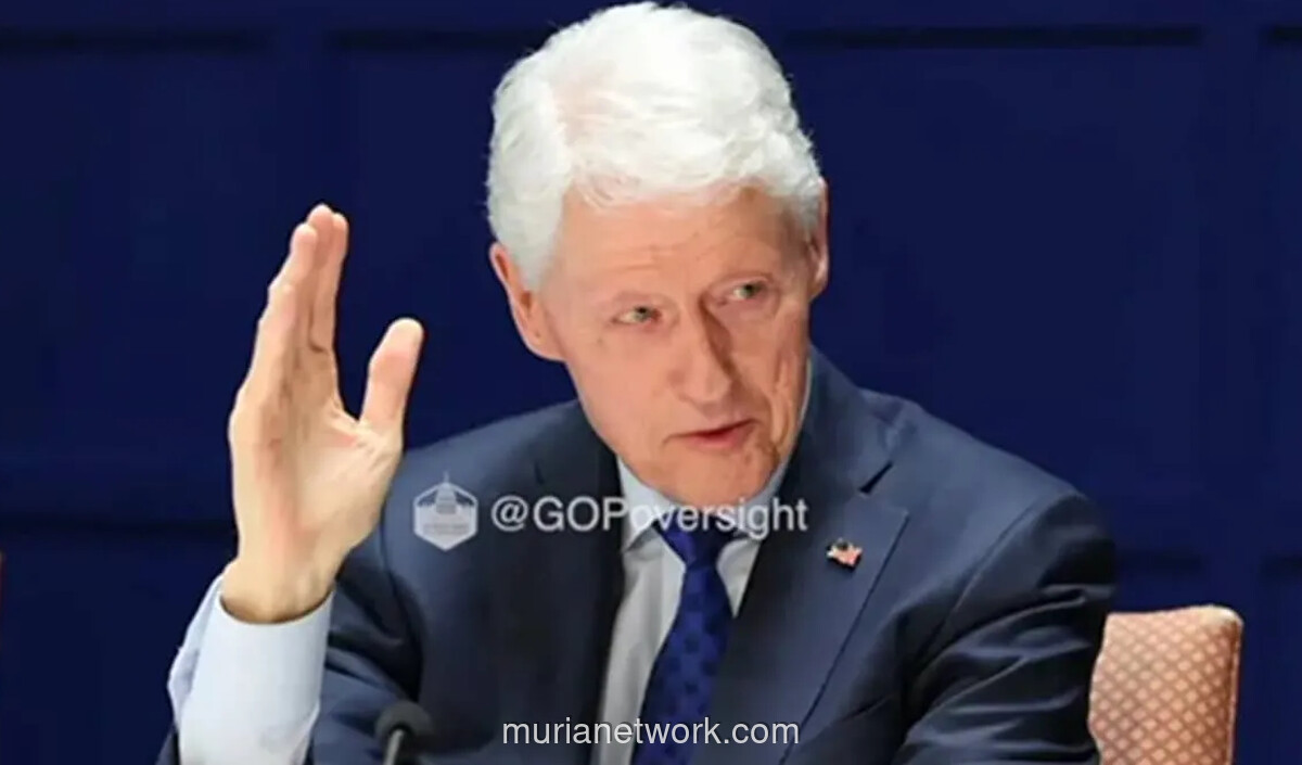 Bill Clinton Sanggah Tahu Kejahatan Seksual Epstein dalam Deposisi yang Dirilis