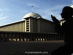 Pria Diamankan Usai Coba Mencuri di Masjid Istiqlal Saat Iktikaf