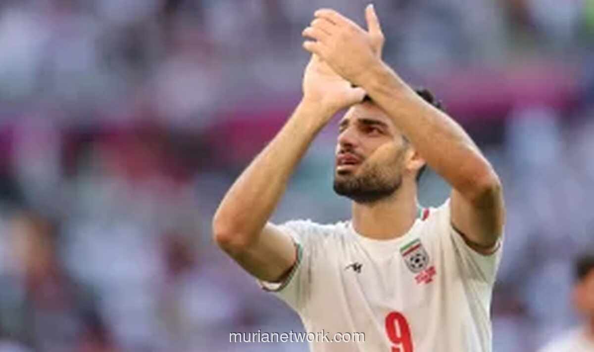 Striker Iran Mehdi Taremi Dilaporkan Berencana Gantung Sepatu untuk Bergabung dengan Militer
