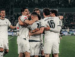 Kevin Diks Puji Gol Spektakuler Stöger, Monchengladbach Bangkit Usai Dihajar Bayern