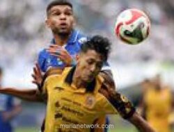 Persib Bidik Hat-trick Gelar Juara BRI Liga 1 di Tengah Persaingan Ketat