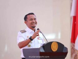 Bupati Bone Imbau Warga Alihkan Tabungan ke Emas Antisipasi Inflasi